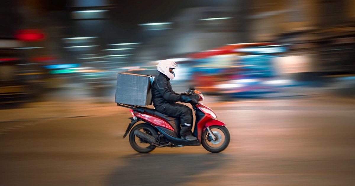 Kapan Menggunakan Jasa Express Shipping dari China? Solusi Pengiriman Cepat untuk Kebutuhan Mendesak